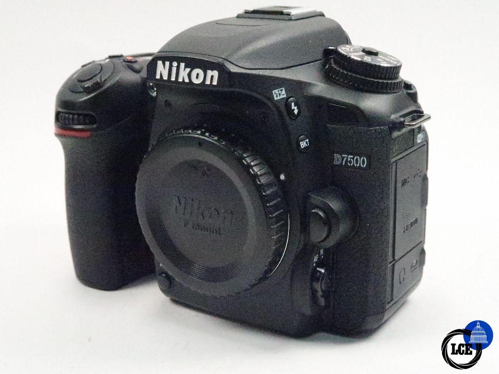 Nikon D7500 Nikon D7500