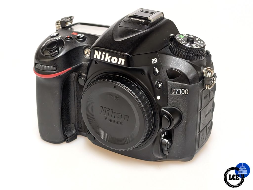Nikon D7100 Body