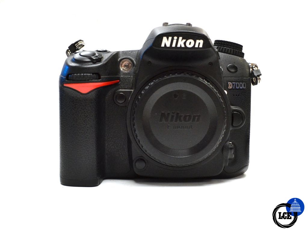 Nikon D7000 Body (Act only 2060)