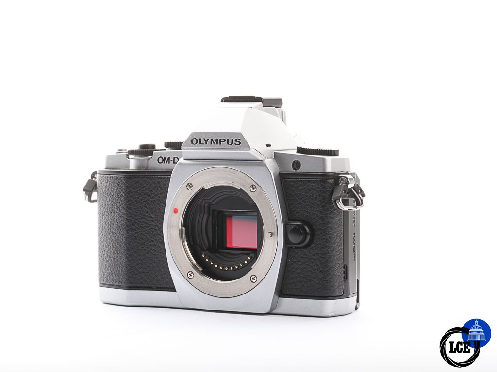 Olympus E-M5 Body | 10114573