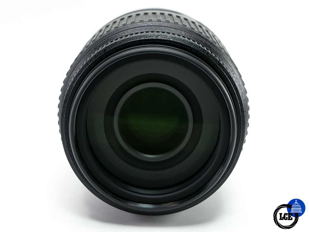 Nikon AF-S 55-300mm F4.5-5.6G ED VR DX Nikon AF-S 55-300mm F4.5-5.6G ED VR DX