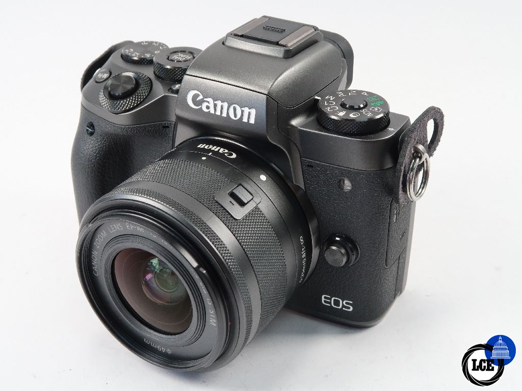Canon M5 with 15-45mm f3.5-6.3 IS STM