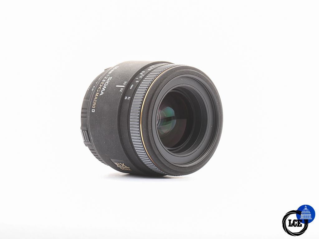 Sigma 50mm f/2.8 DG Macro D [4*] | 10114663