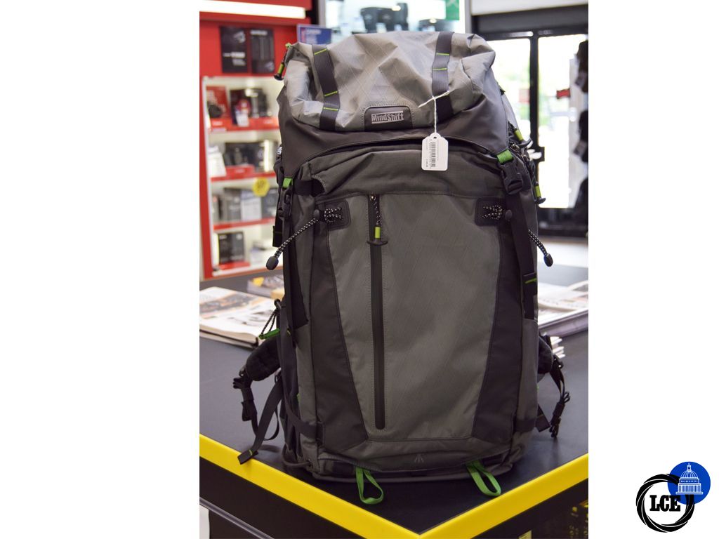 Think Tank Photo BackLight Elite 45L