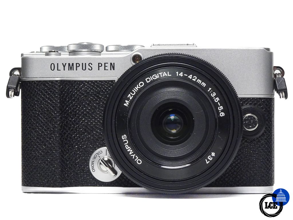 Olympus E-P7 silver + 14-42mm EZ