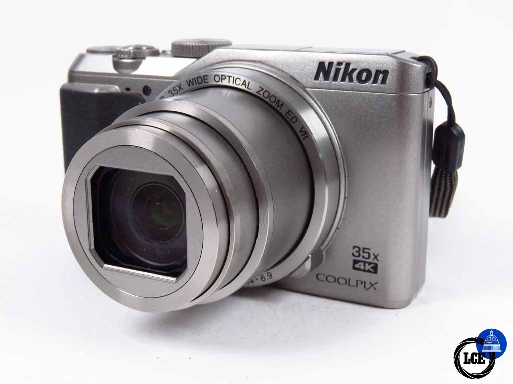 Nikon Coolpix S900