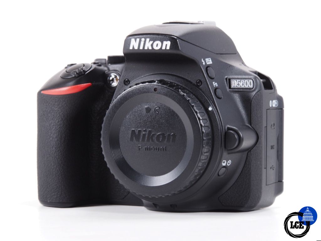 Nikon D5600 Body