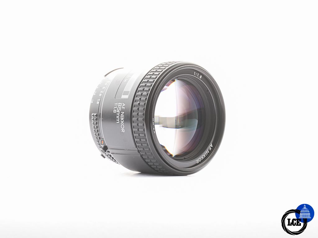 Nikon AF 85mm f/1.8 [AIS] [4*] | 10114747