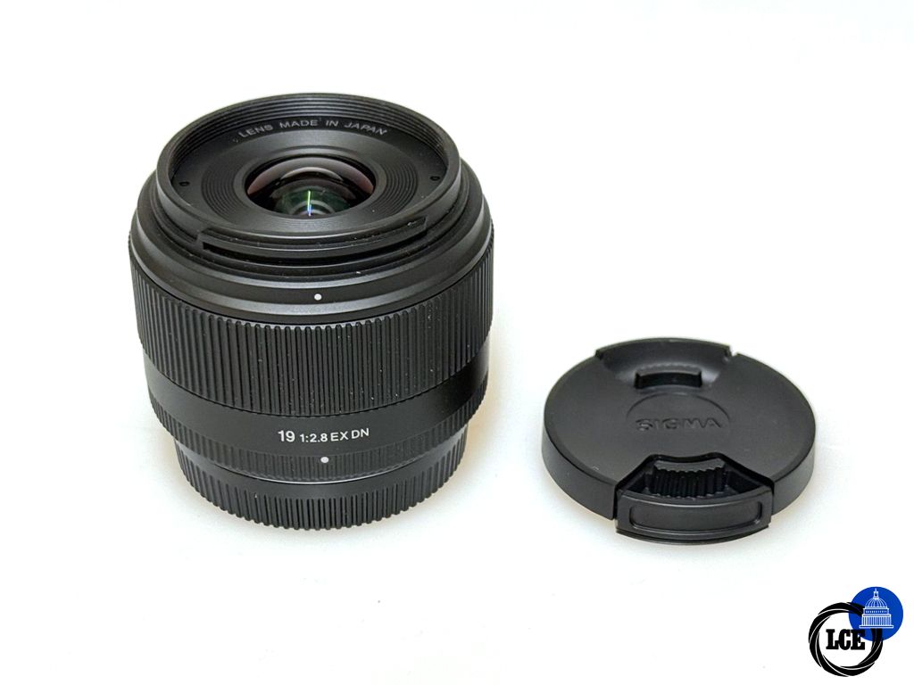 Sigma 19mm F2.8 EX DN 