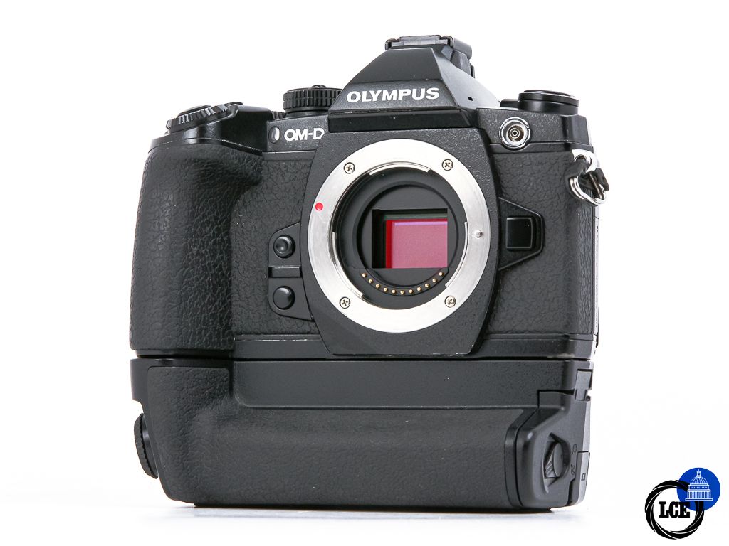 Olympus E-M1 + HLD-7 **47k Shutter Count**