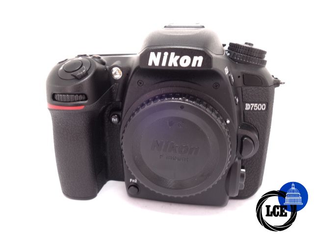 Nikon D7500 BODY *** WOW ONLY 200 SHOTS ***