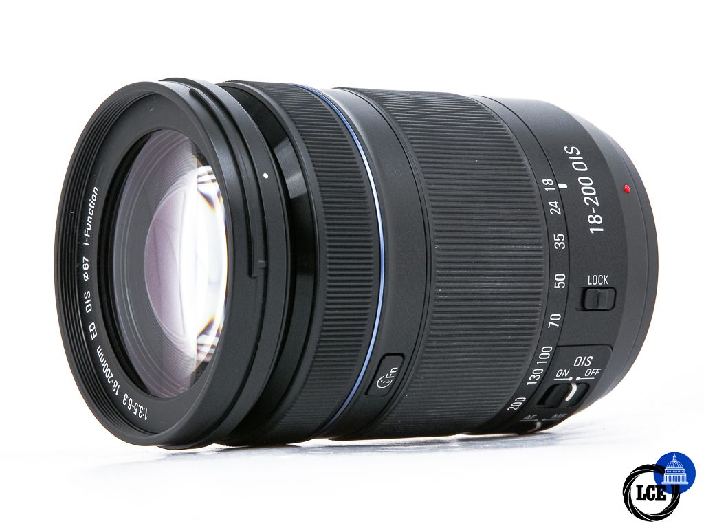Samsung 18-200mm f3.5-6.3 ED OIS 