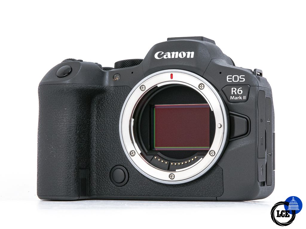 Canon EOS R6 II Body **3k Shutter Count** Canon EOS R6 II Body **3k Shutter Count**