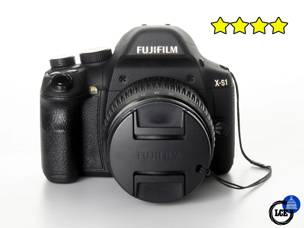 FujiFilm X-S1 (BOXED) 2/3