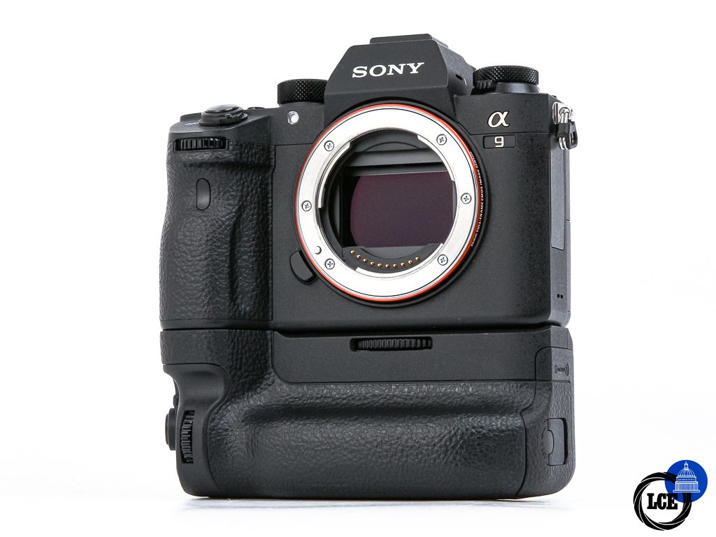 Sony A9 + VG-C3EM **9k Shutter Count**