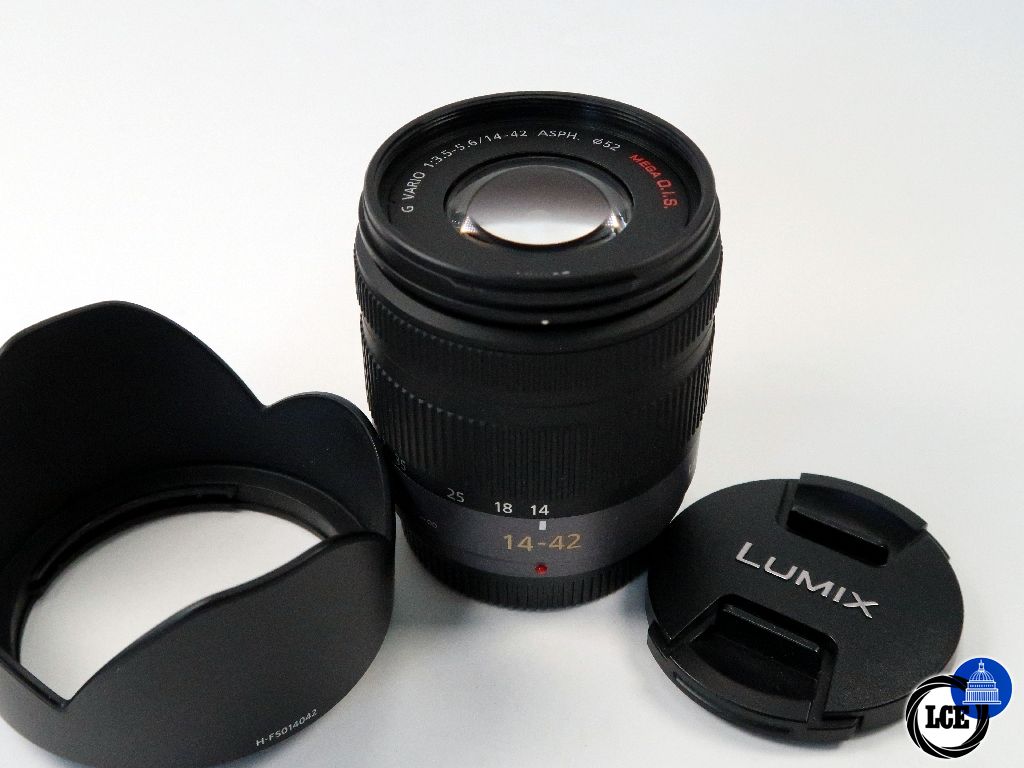 Panasonic MFT 14-42mm F3.5-5.6 M43rds