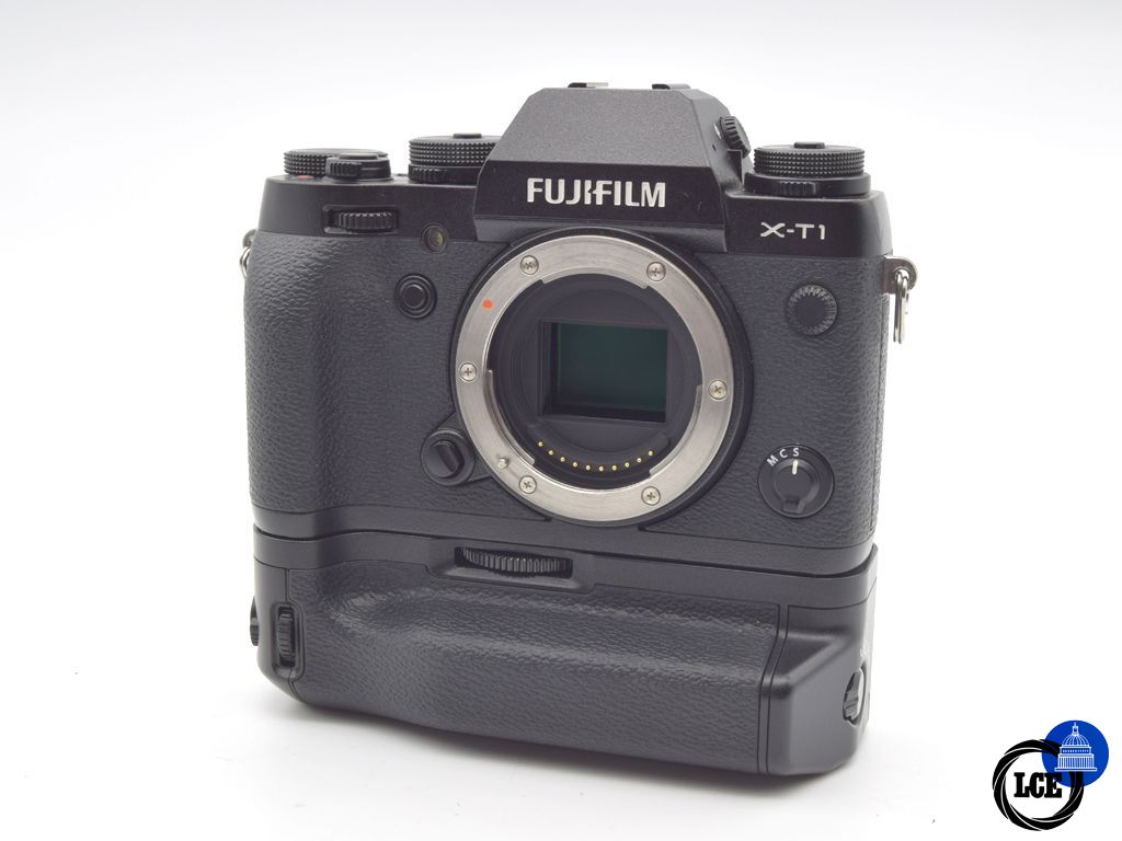 FujiFilm X-T1 Body + VG-XT1 Power Grip