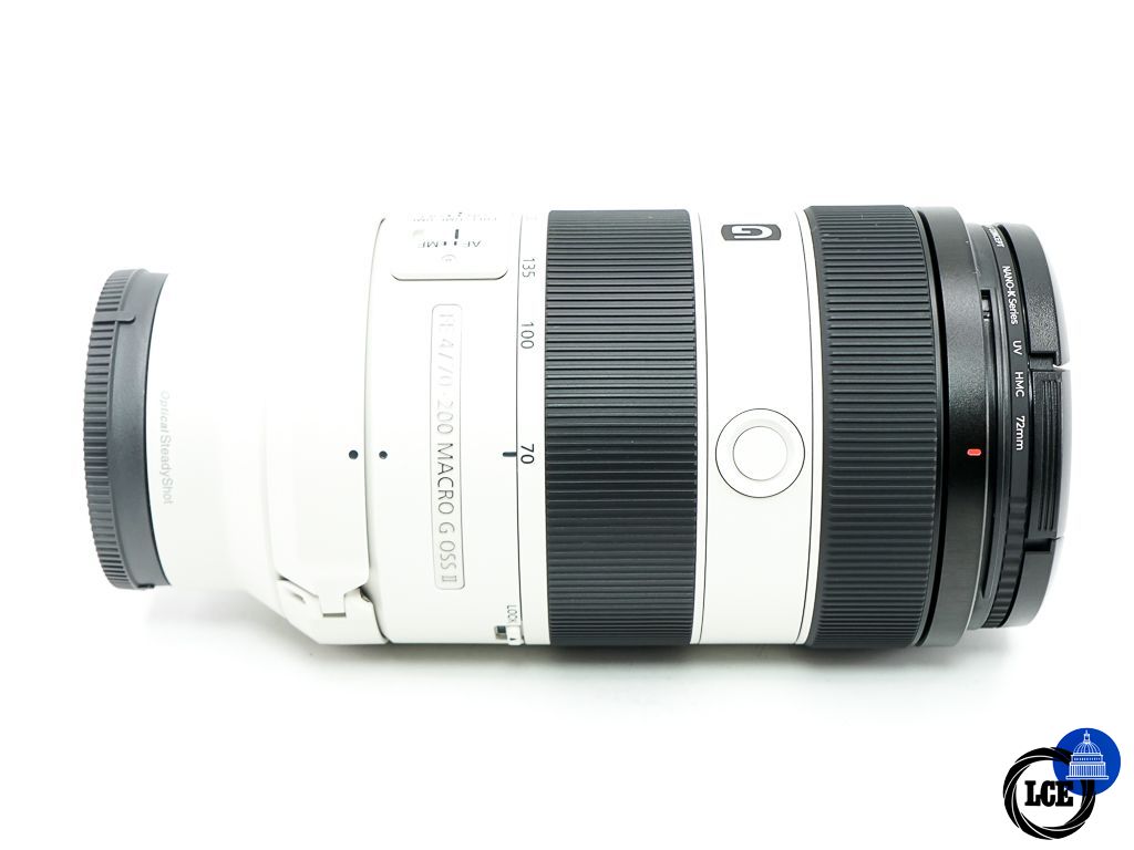 Sony FE 70-200mm F4 MACRO G OSS II * LIKE NEW *