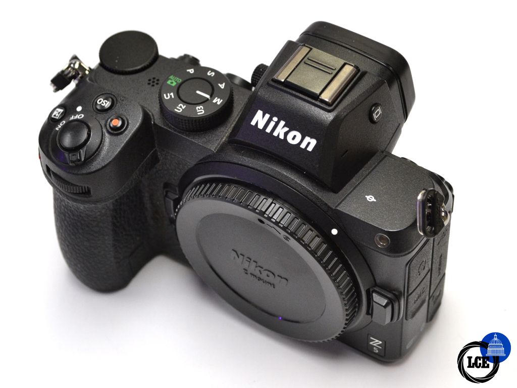 Nikon Z5 body