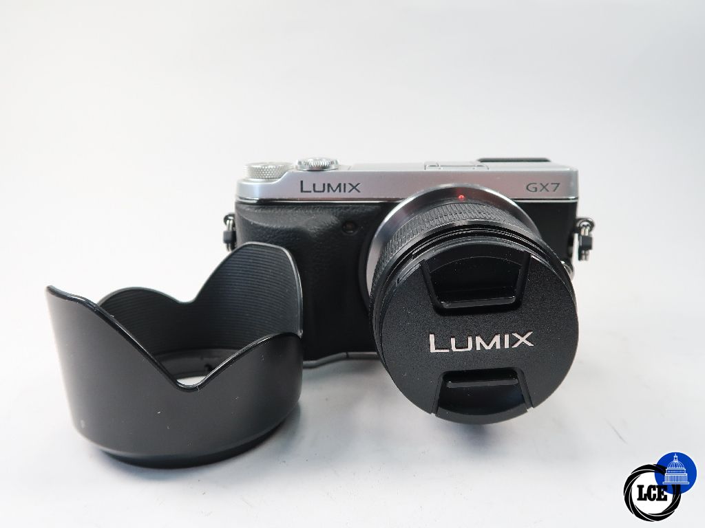 Panasonic GX7 + 14-42mm