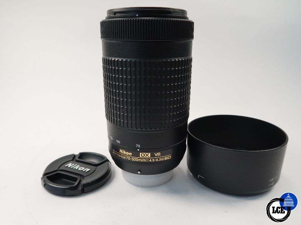 Nikon DX 70-300mm F4.5-6.3 VR