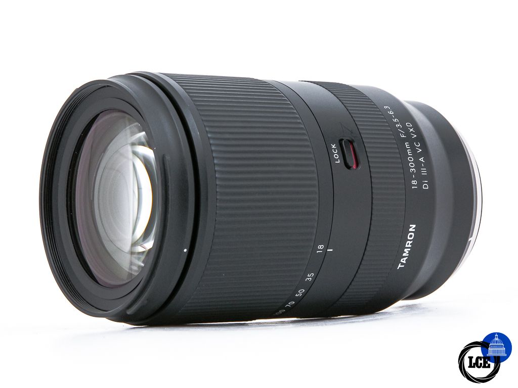 Tamron 18-300mm f3.5-6.3 Di III-A VC Fujifilm X Mount Tamron 18-300mm f3.5-6.3 Di III-A VC Fujifilm X Mount
