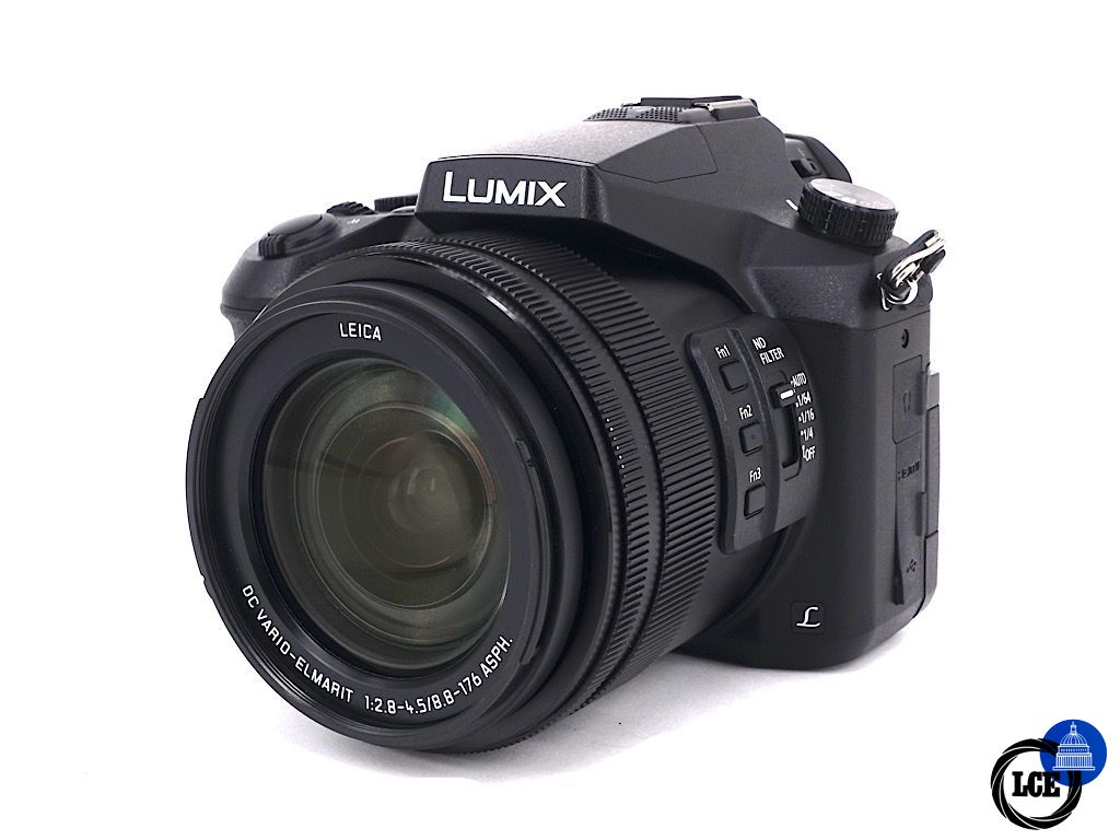 Panasonic LUMIX FZ2000 | 4*