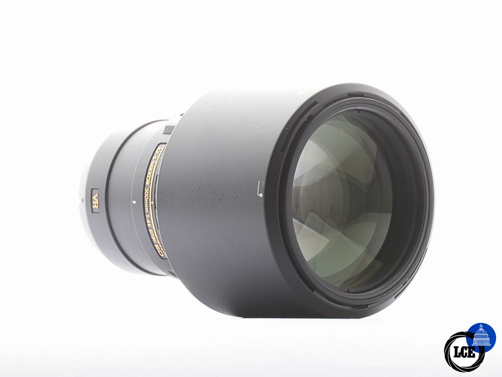 Nikon AF-S 300mm f/4E PF ED VR N [4*] | 10114923