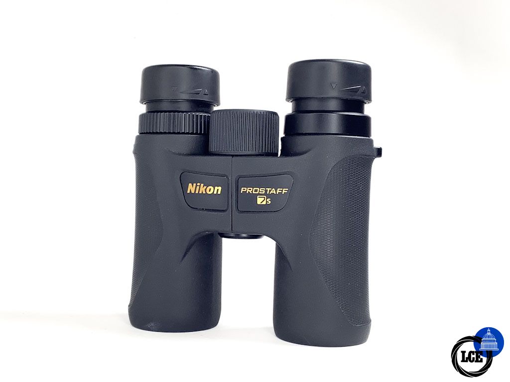 Nikon 10x30 Prostaff 7S