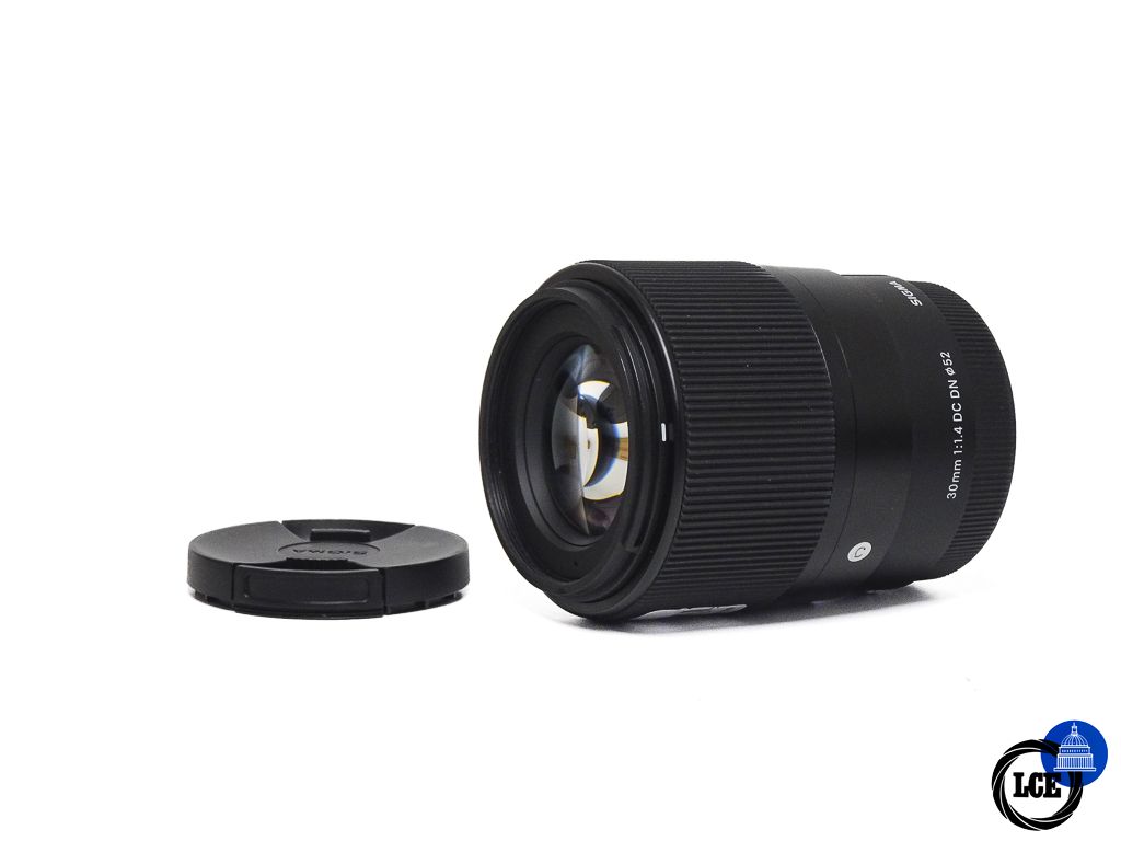 Sigma 30mm f/1.4 DC DN Sony E