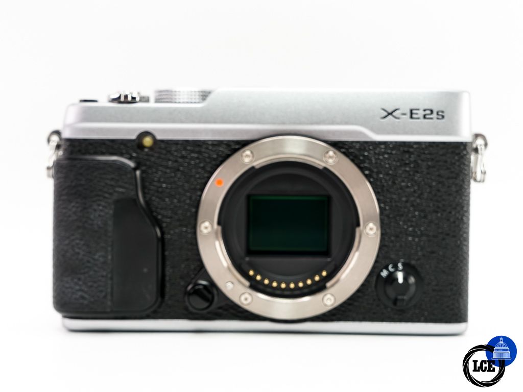 FujiFilm X-E2s Body Silver 