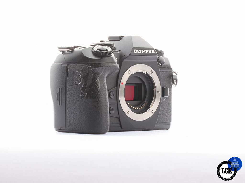 Olympus OM-D E-M1 II Body [3*] | 10115023