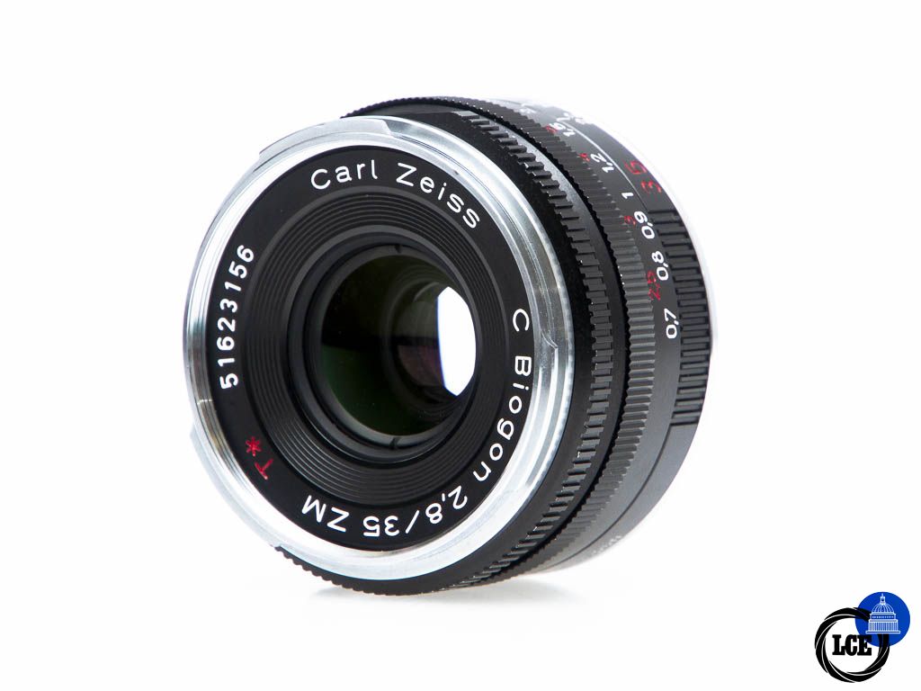 Zeiss 35mm C Biogon f/2.8 ZM T* - Leica M