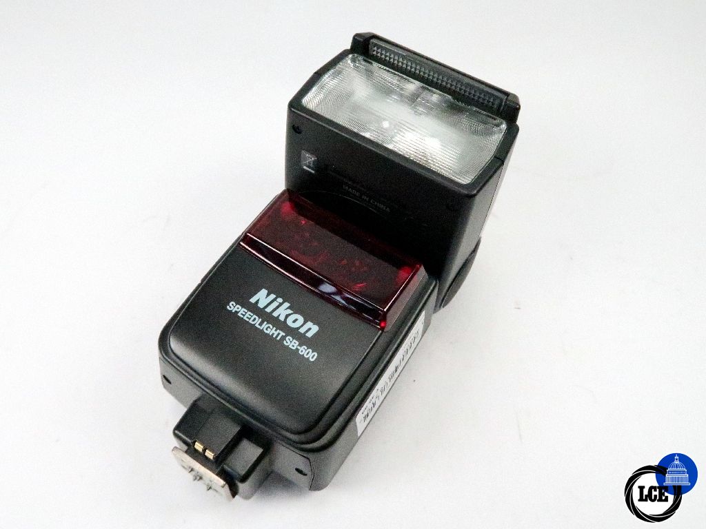 Nikon SB-600 Speedlight