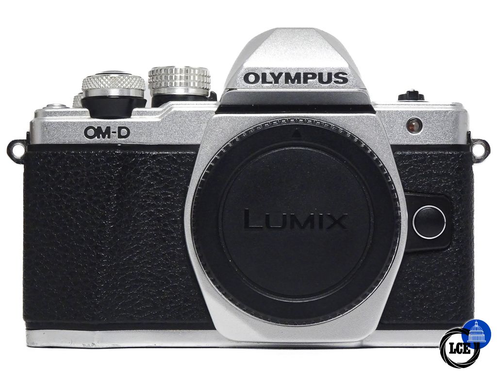 Olympus E-M10 II silver