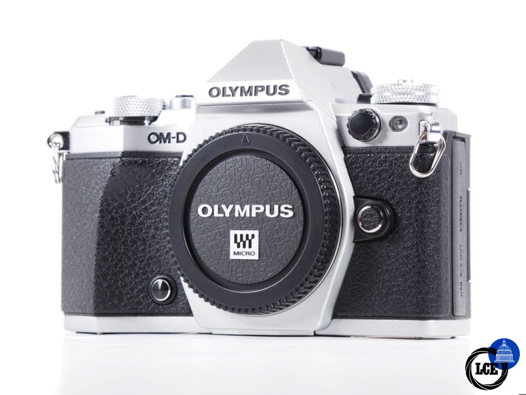 Olympus E-M5 II Body