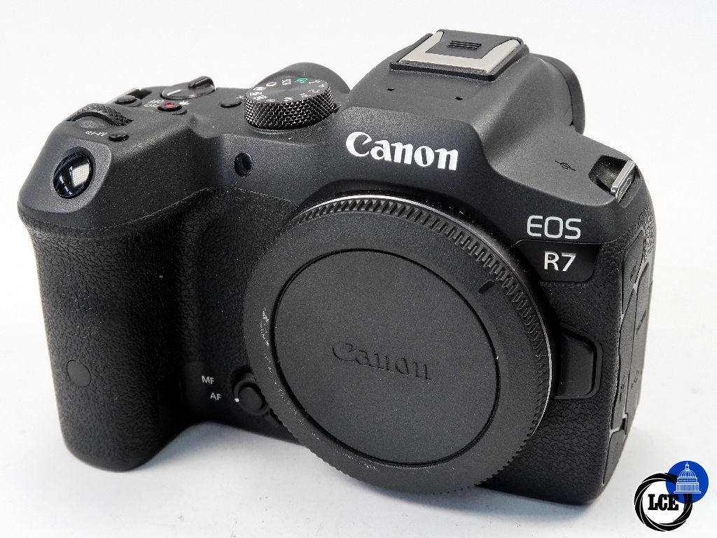 Canon R7 sub 3k sc