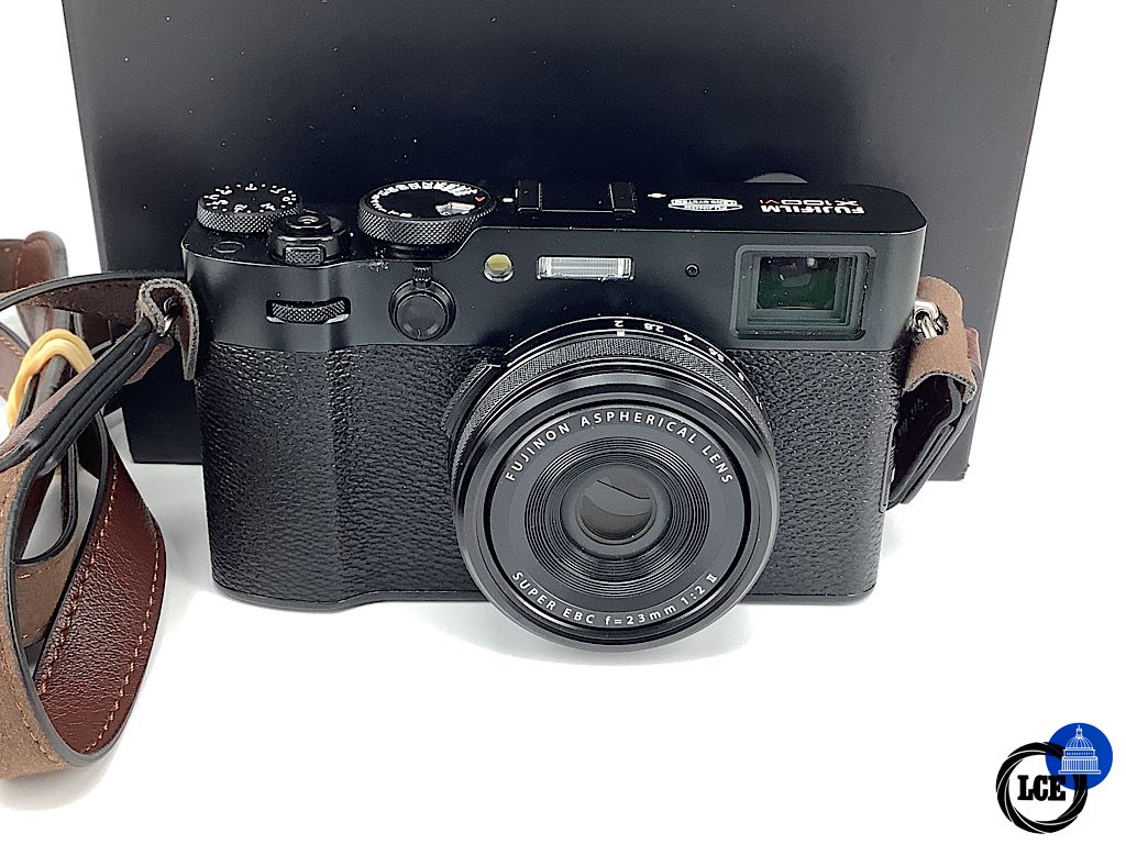 FujiFilm X100VI Black