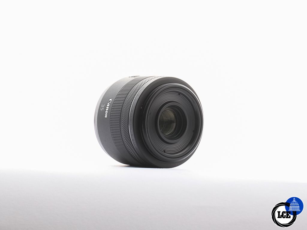Canon RF 35mm f/1.8 Macro IS STM [4*] | 10115097