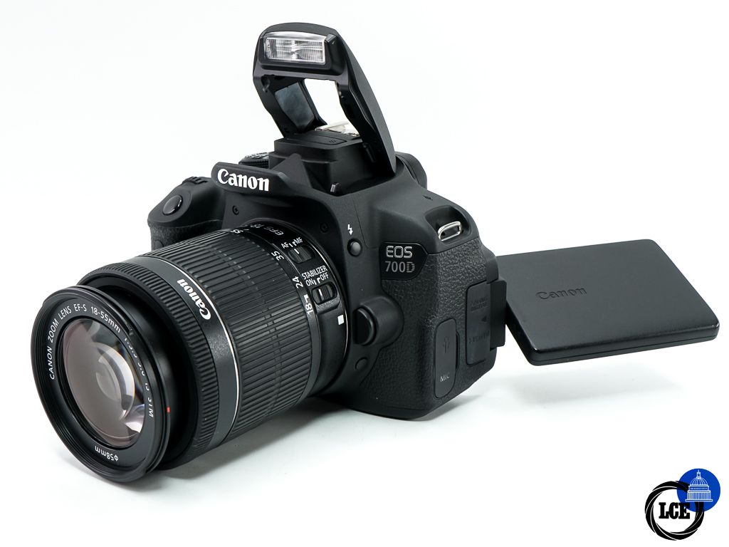Canon EOS 700D + 18-55mm IS STM Canon EOS 700D + 18-55mm IS STM