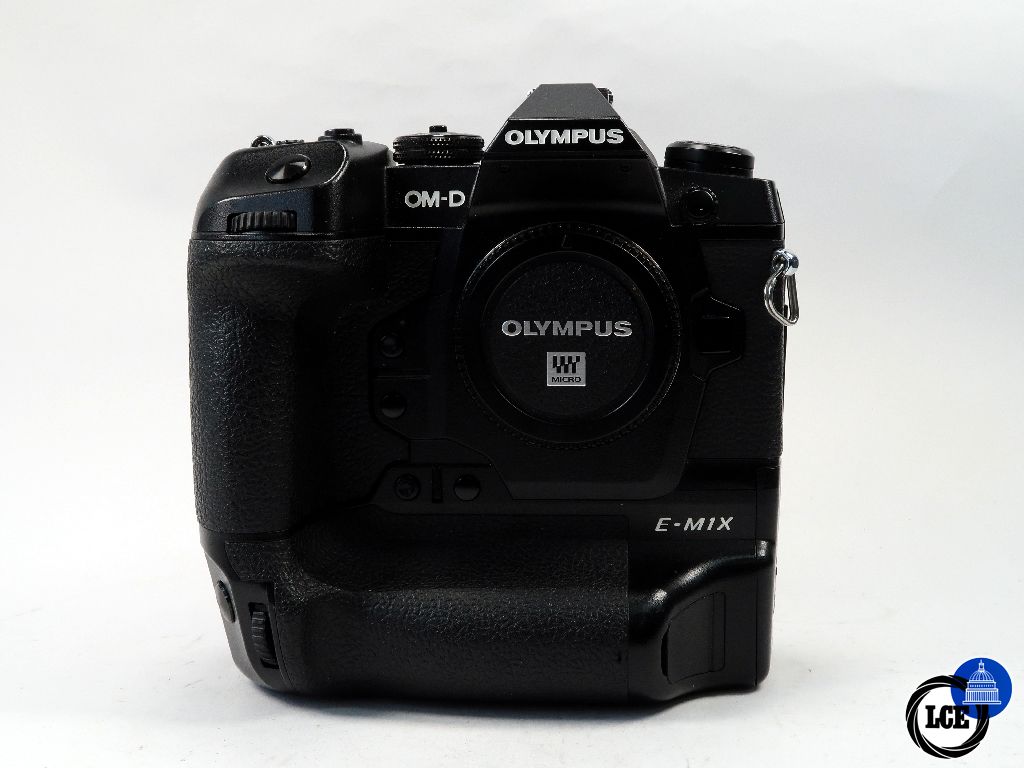 Olympus E-M1X 