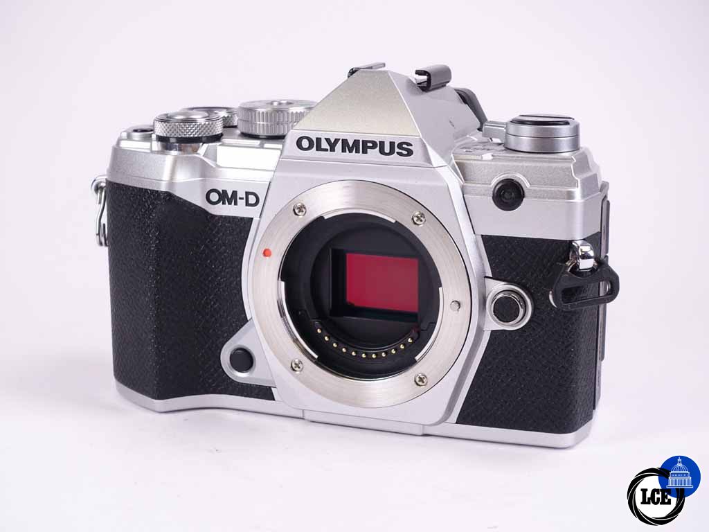 Olympus E-M5 III Body - Boxed