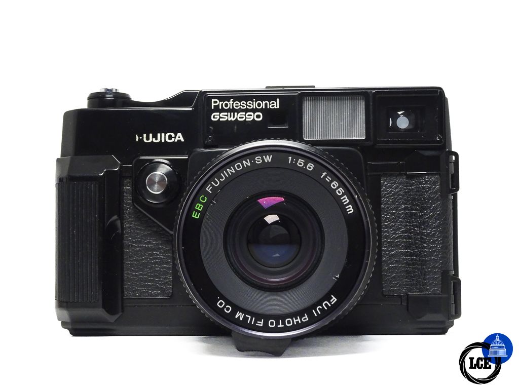 FujiFilm GSW690 Mk I