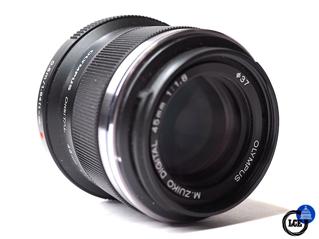Olympus 45mm f1.8 MFT