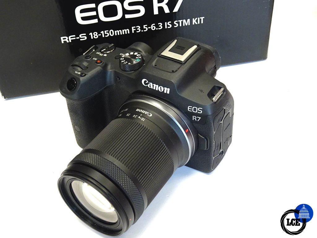 Canon EOS R7 + 18-150mm