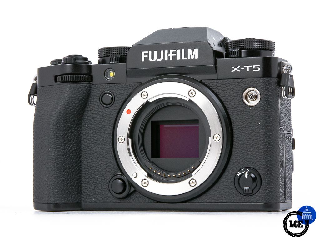 FujiFilm X-T5 Body **3k Shutter Count**