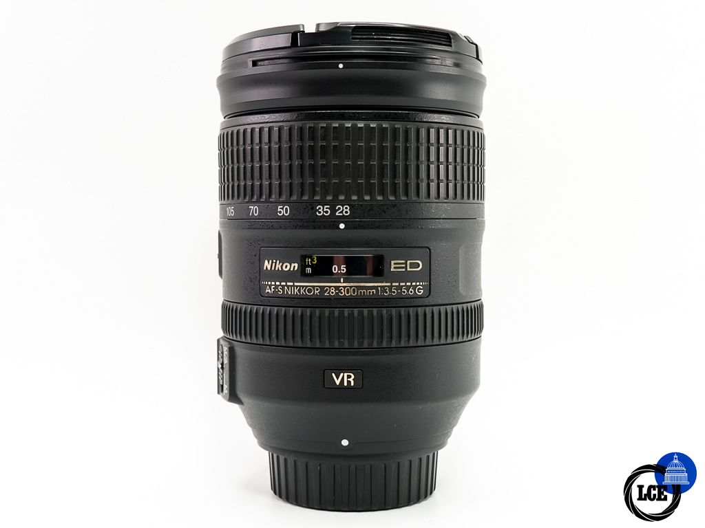 Nikon AF-S 28-300mm F3.5-5.6G ED VR * BOXED * Nikon AF-S 28-300mm F3.5-5.6G ED VR * BOXED *