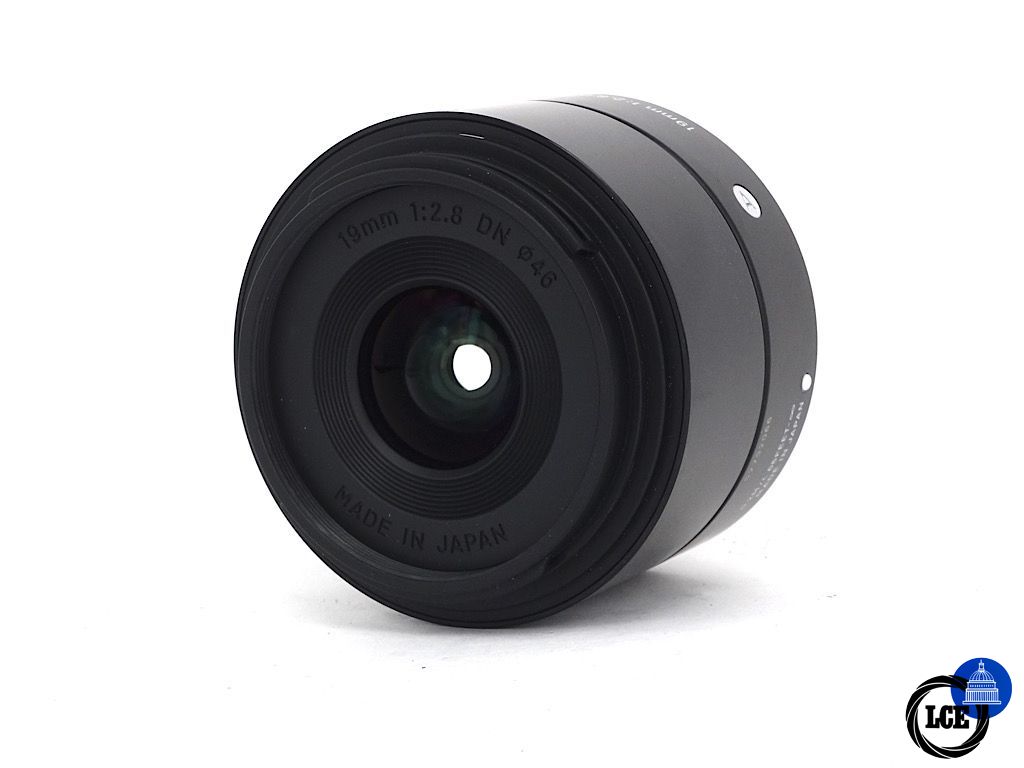 Sigma 19mm F2.6 ART DN - Sony Fit | 4* Sigma 19mm F2.6 ART DN - Sony Fit | 4*