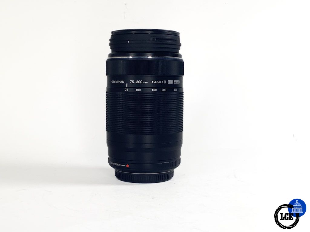 Olympus M.Zuiko 75-300mm F4.5-6.7 II