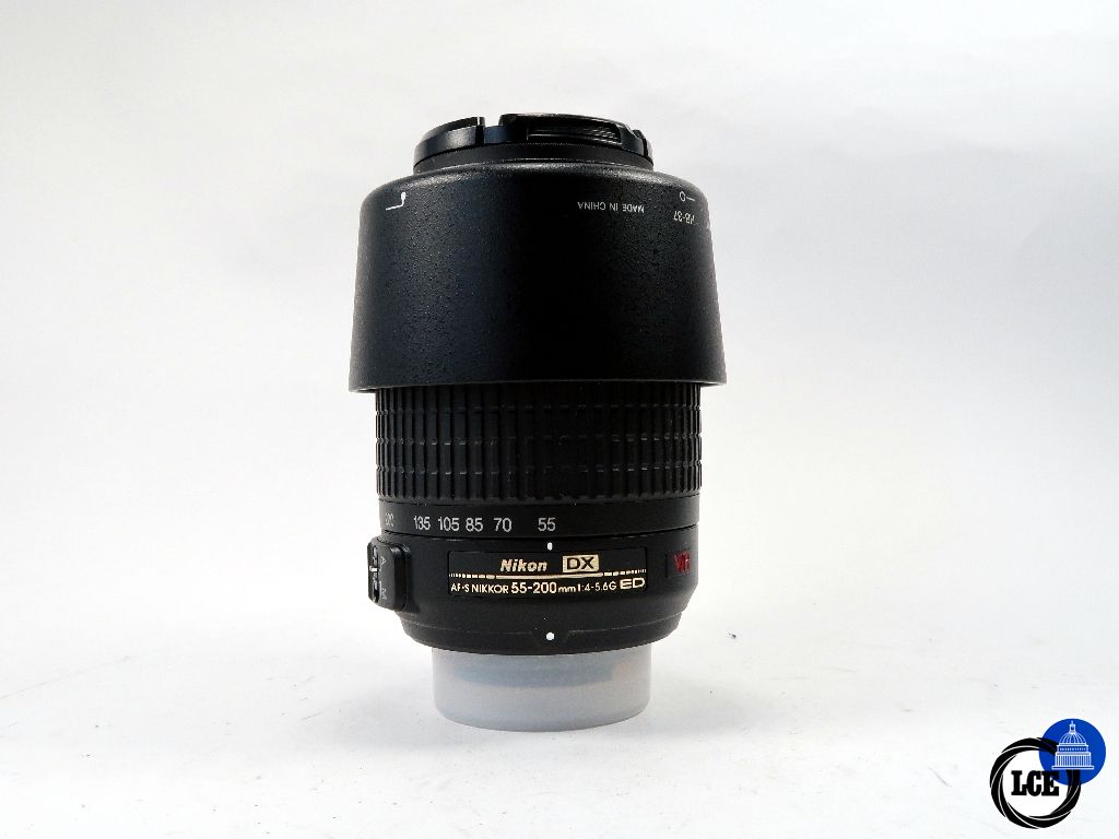 Nikon 55-200mm F4-5.6G Nikon 55-200mm F4-5.6G